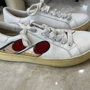 Marc Jacobs white vintage look fashion sneakers sz 36